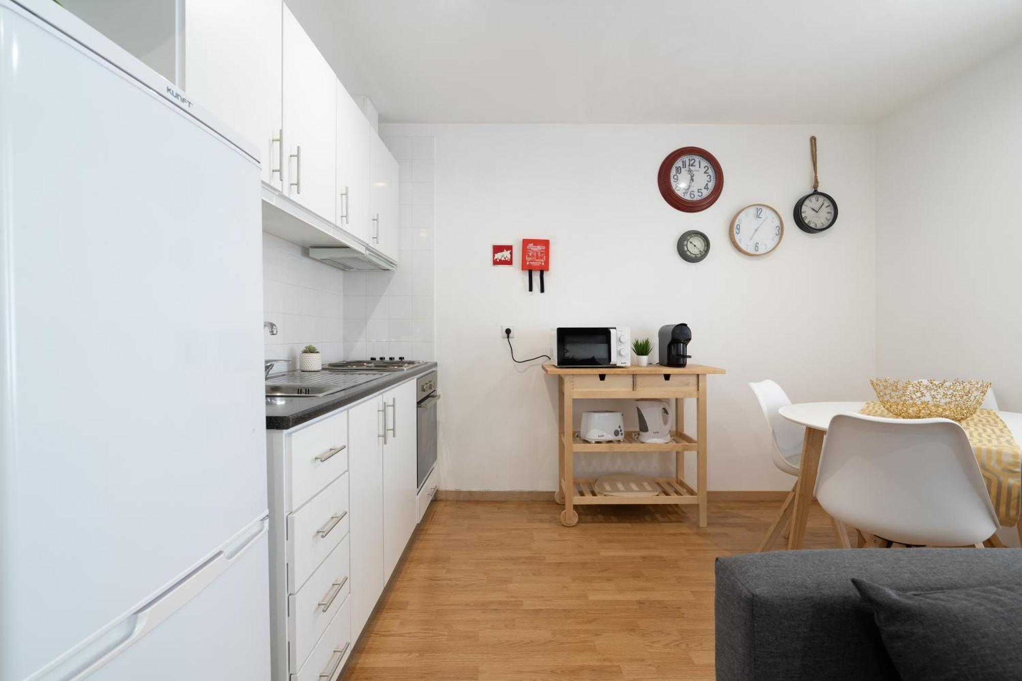 Host Wise - Colorful Fresh Flats - Batalha Apartment Porto Exterior foto